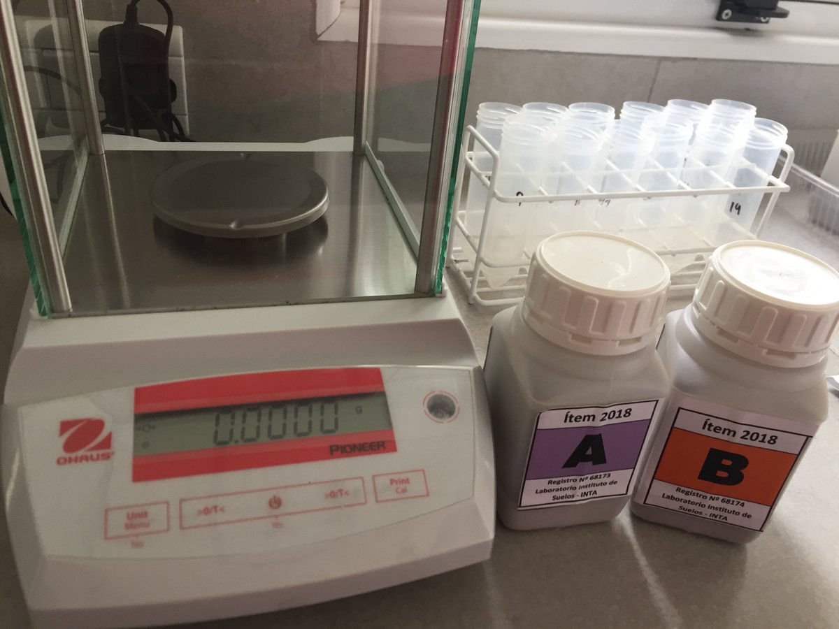 laboratorioLag's tweet photo. Nueva edición de #Proinsa #interlaboratorio #suelo 2018. Participar en ensayos de aptitud permite demostrar #aptitud técnica, evaluar los métodos de medición y calibración, comparar resultados con otros #laboratorios, garantizando la #calidad de las mediciones. @AgroindustriaAR https://t.co/eFA78ppEhF