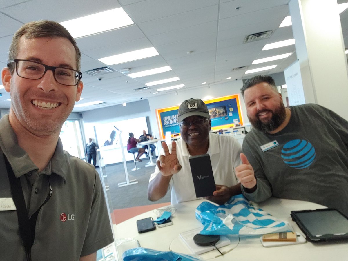 LGMSM1's tweet photo. @WeSellLG Happy V35 Sale!
Store: ATT3MIN https://t.co/J3mEq2zAXG