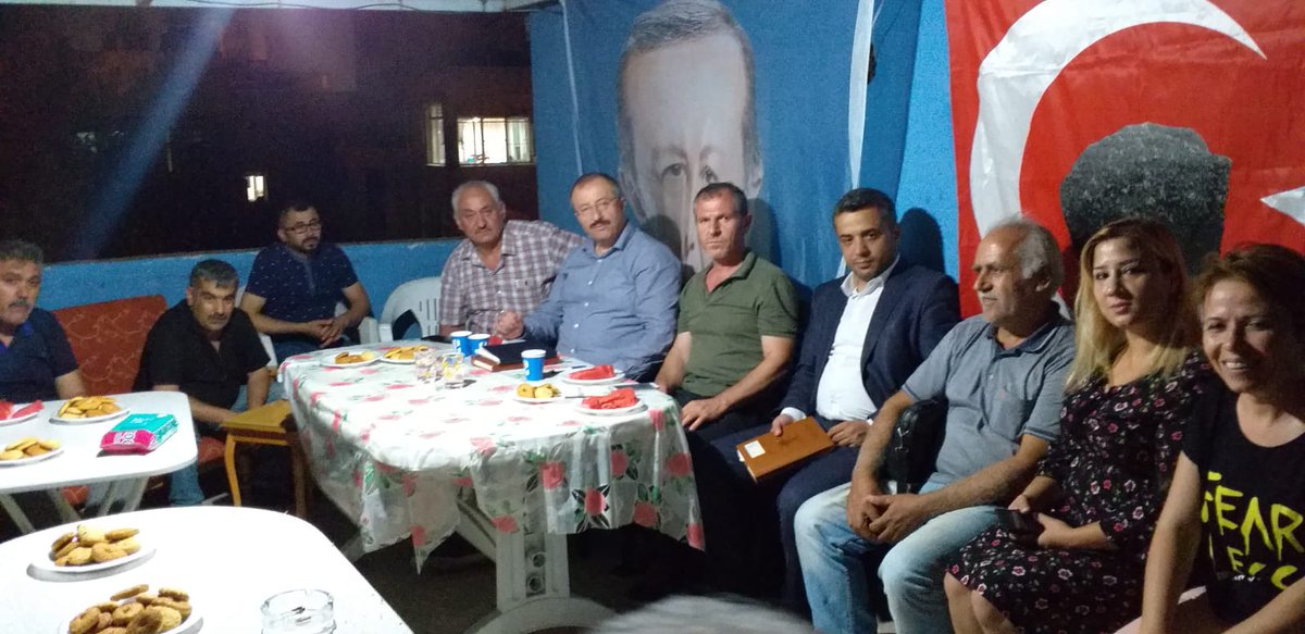 NazmiYilmaz35's tweet photo. Emrez Mahallesi Yönetim toplantısına iştirak ettik.
Hayırlara vesile olsun 
@aydinsengul35 https://t.co/3qOuLk5iB1