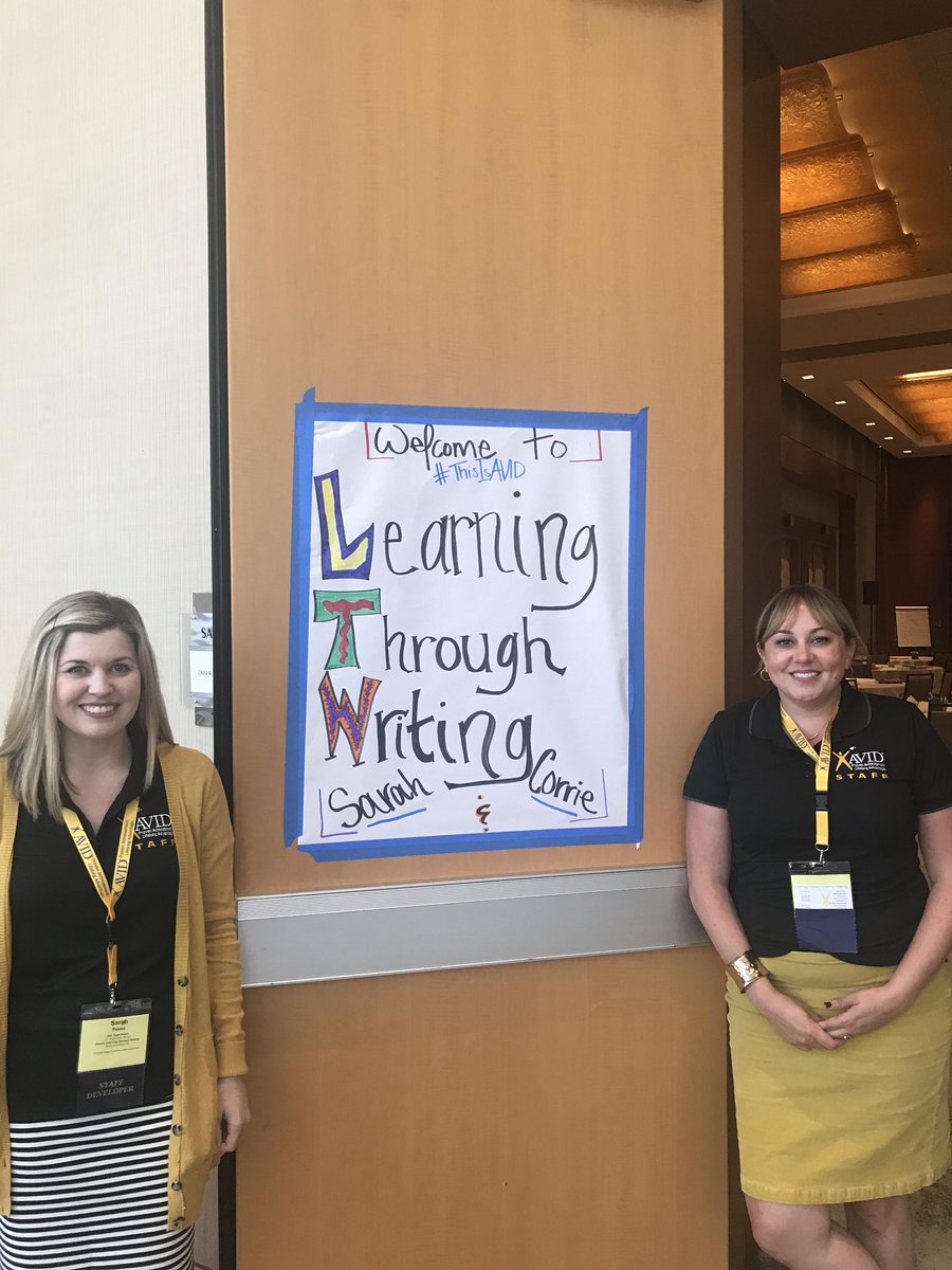 corrselizabeth's tweet photo. I love this job! San Diego ✌️ was so good! #ThisIsAVID #avidltw #AVIDSI18 https://t.co/YtAFOu2Ctp