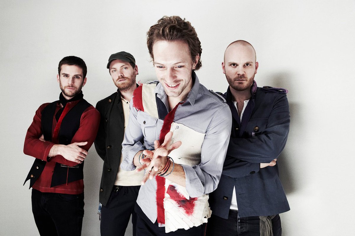 coldplaysphotos's tweet photo. missing them https://t.co/s4c3ncHW1U