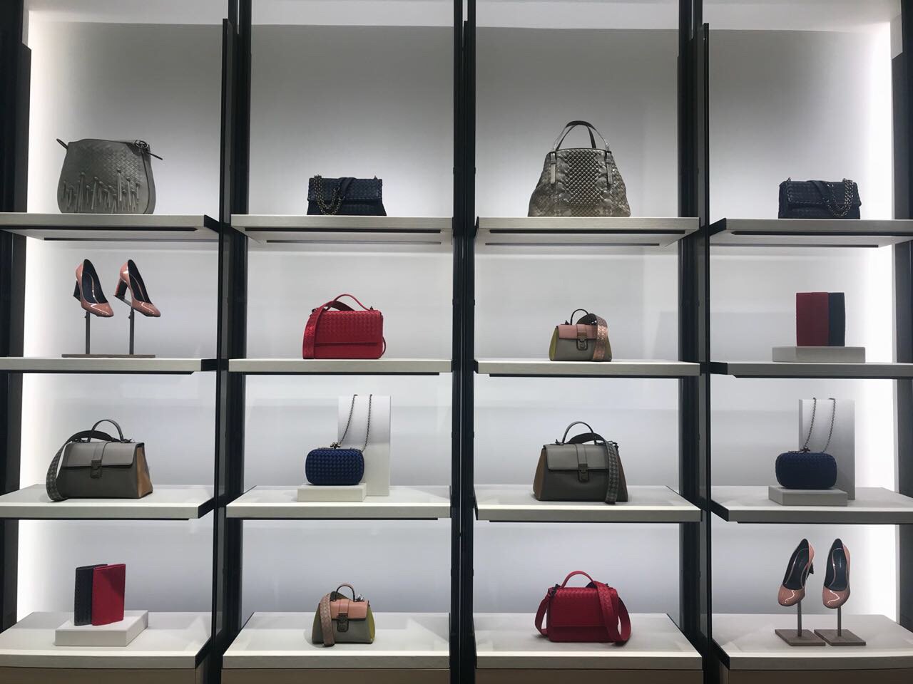 Bottega top veneta emporium