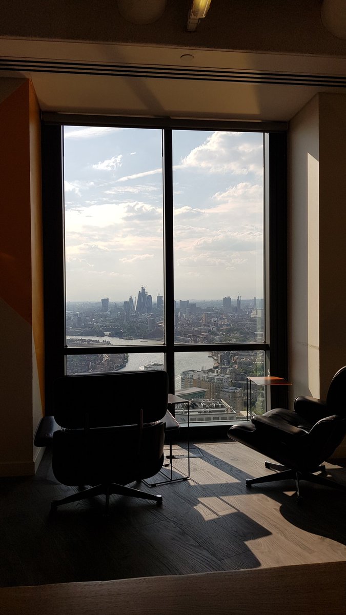 MasterCollectv's tweet image. My last day at @level39, am going to miss this place... But, in the words of @Schwarzenegger, I&apos;ll be back! #londonfintech #finance #level39