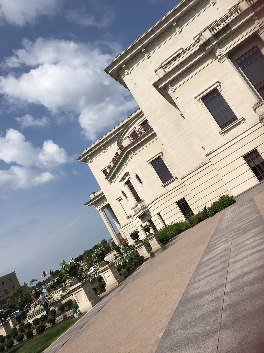 ErinLAlbert's tweet photo. It’s a great day to learn about #socialmedia! #SMDames18 Thanks to #Carmel Palladium for hosting! https://t.co/ngs5oJEih8