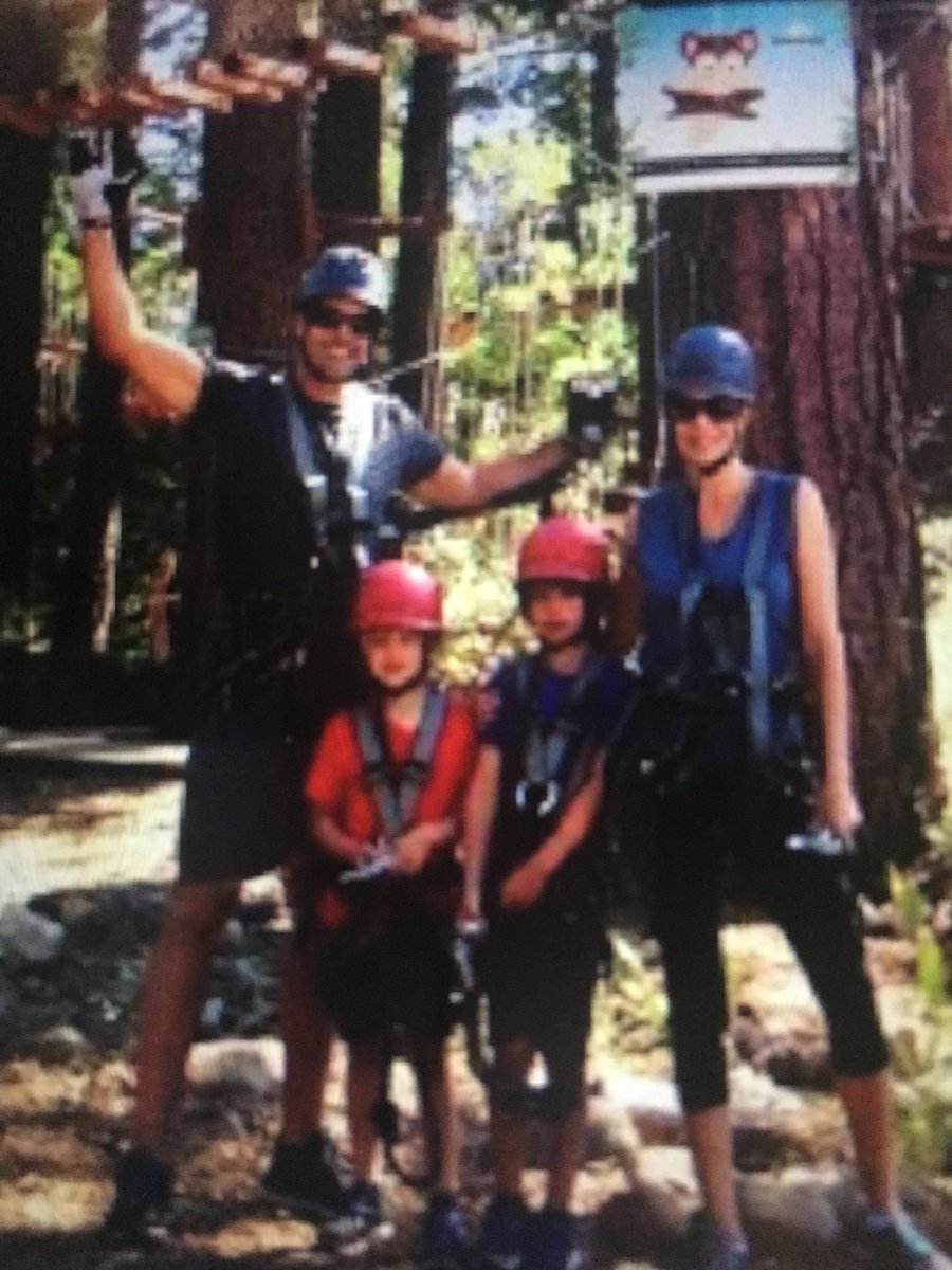 Serendipity1807's tweet photo. Day 3 of #DaysIdol ~ #AugustEdition @galengering #RafeHernandez @nbcdays #Days @DaysofourLives #idolonvacation #GeringFamilyMoments 🤗#VacationFun ☀️#BeautifulFamilyTime #TahoeMagic &amp; #CanadianFun #AlbertanAdventures 💗🌲⛰  #CoolestFamily 😎 https://t.co/XWTpUK1Fx8