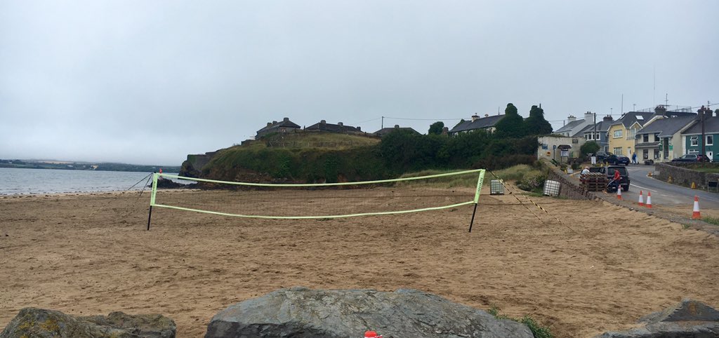 SandFestival's tweet photo. #busyfriday #oneweektogo @dunsandsculpt @visitwexford @HookTourism @wexfordcoco @wexfordmammys @duncannonbeach @BallyhackA @PassageCarFerry @Bayastoryteller @WexfordHour @ancienteastIRL @MobileHomesIre @pwal10 @kitesurfingdude @wallaceswexford @aldridgelodge1 https://t.co/JRceDq8bWS