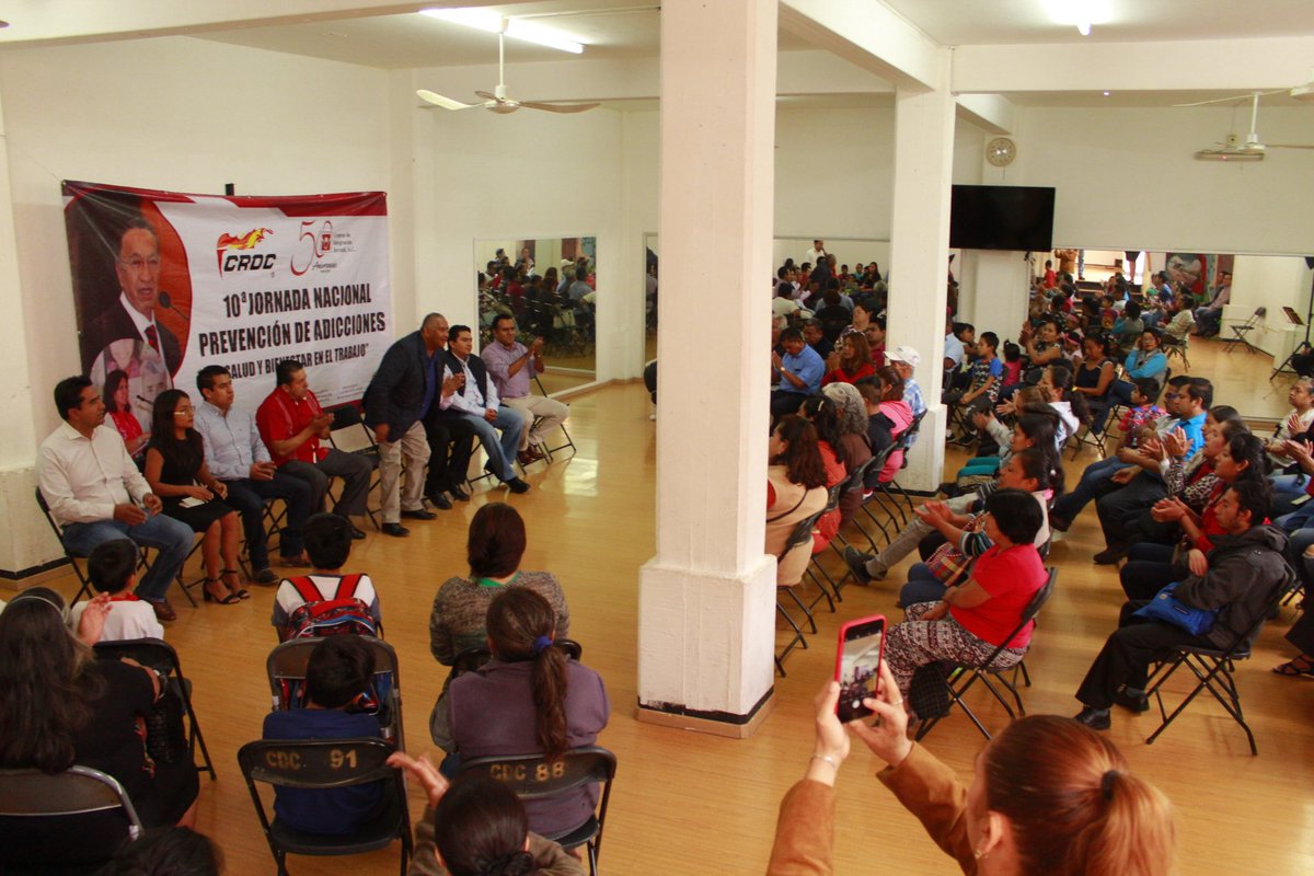 DAROaxaca's tweet photo. El día de hoy, realizamos la inauguración de la 10a Jornnada nacional de prevención de adicciones.
Sabemos lo importante que es la prevención, para mejorar la calidad de vida de nuestros agremiados. 
@CIJ_Adicciones @IsaiasSiCumple @CROC_Nacional https://t.co/OuvjbxmTs3