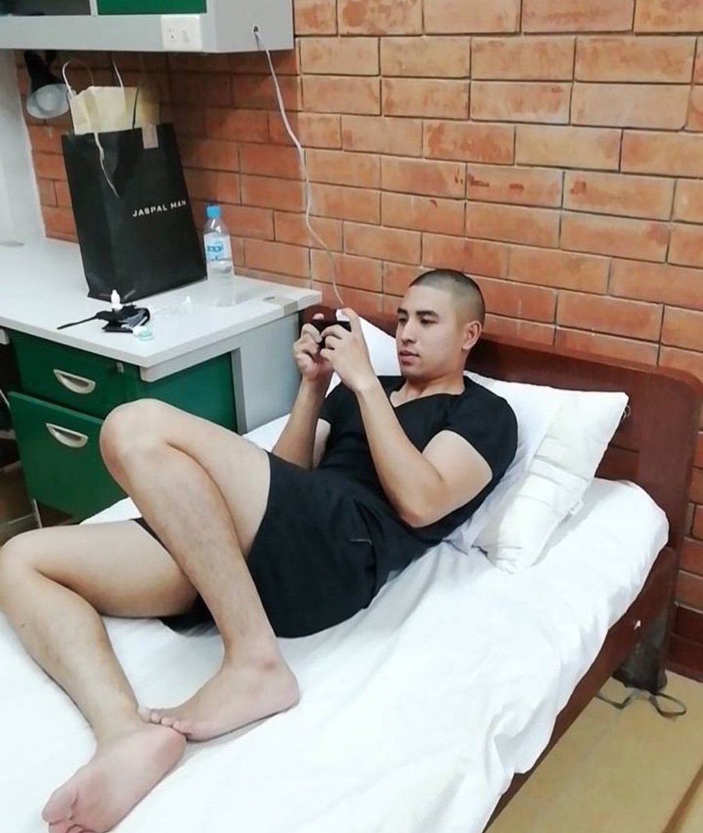 นักเรียนตำรวจ ต้องหน้าดีแค่ไหน ถึงหัวเกรียนแล้วจะหล่อขนาดนี้