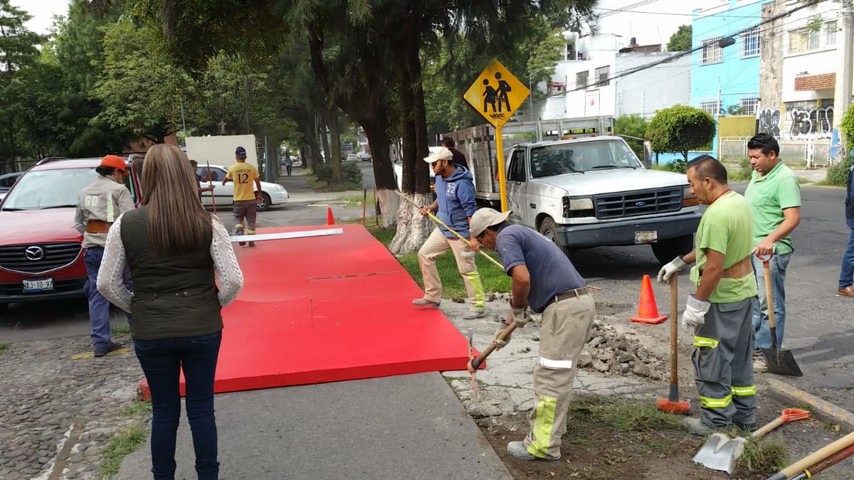 AlcaldiaMHmx's tweet photo. Recuperamos espacio público en Ingenieros Militares 91. https://t.co/AD7UvCR8Hb