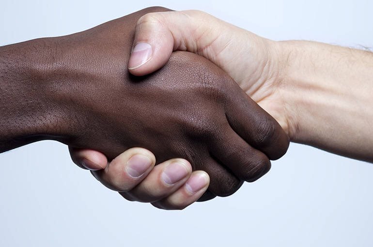 FurlanAnnamaria's tweet photo. I valori dell’antifascismo ed il contrasto ad ogni forma di razzismo sono sanciti nella nostra Costituzione. La politica abbassi i toni, dimostri senso di responsabilità e si occupi dei problemi veri degli italiani https://t.co/uMLUg6Xekp