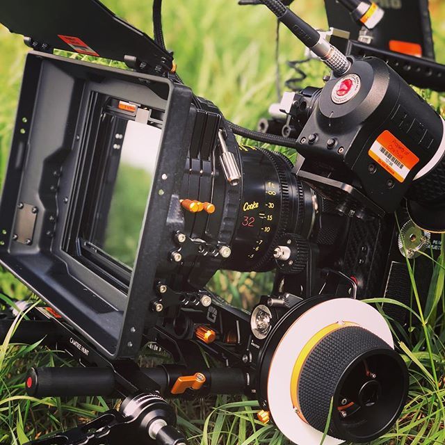 cinetruckuk's tweet photo. #cinetruck @reddigitalcinema #redepicdragon kitted out with @brighttangerine #viv5 #mattebox #revolvr #followfocus and @cookeoptics #s4imini 32mm #lens #indiefilm #nene #cinematography https://t.co/9gyAsAv1v3 https://t.co/DXMfTUYJxF