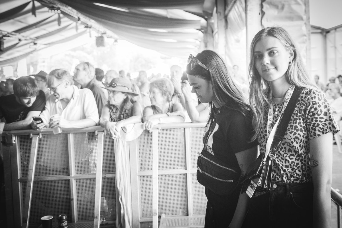 CamFolkFest's tweet photo. Look who we just spotted in the press area! The fab @FirstAidKitBand - who else can't wait to see them perform later today! #FirstAidKit #CambridgeFolkFestival2018 #Cambridge #Folk #Festival https://t.co/x28gOwlNPO