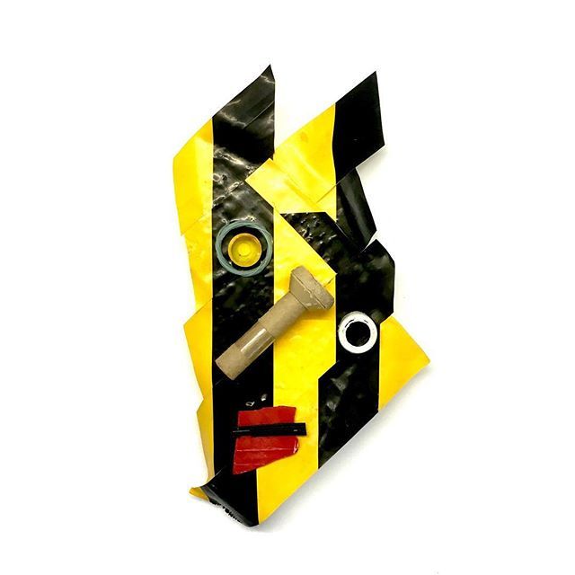 mistermourao's tweet photo. My favorite one so far.
Follow @faceplasticproject for more.
-
Face Plastic
-
Made with plastic debris found near the ocean at Madalena, Pico Island, Azores.
-
#faceplastic
#oceanplasticpollution
#sculpture
#artwork
#assamblage
#trashart
#plastic
#sty… https://t.co/H6zjusFbW1 https://t.co/hvLE1Vhrlp