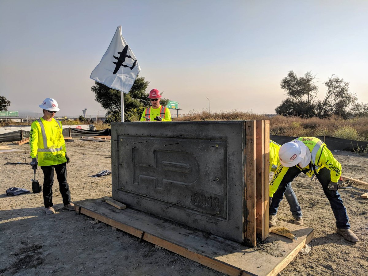 HenselPhelps's tweet photo. Reveal day has arrived! The five teams have been stripping their forms this morning and the results are looking good. #FEBootcamp #NorCal #fieldengineer #training #teamwork #HP2018 #concrete https://t.co/CvvUss1B6S