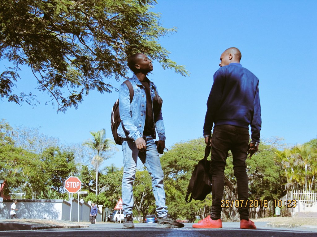 Mazhi__'s tweet photo. @monkestar @jordyofficiall  ENGINEER SHIT 🔥🎵 https://t.co/4DjnVUbBpT