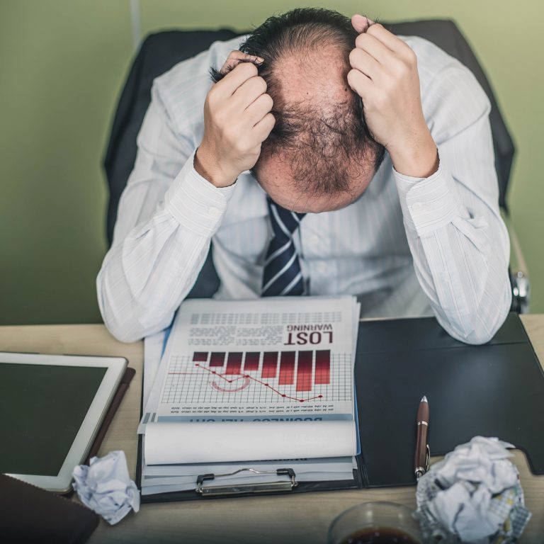BitcoinNews's tweet photo. Markets Update: Monster Liquidations and Flash Crash Fear https://t.co/iulcmORVQG https://t.co/4to4hiLa2M