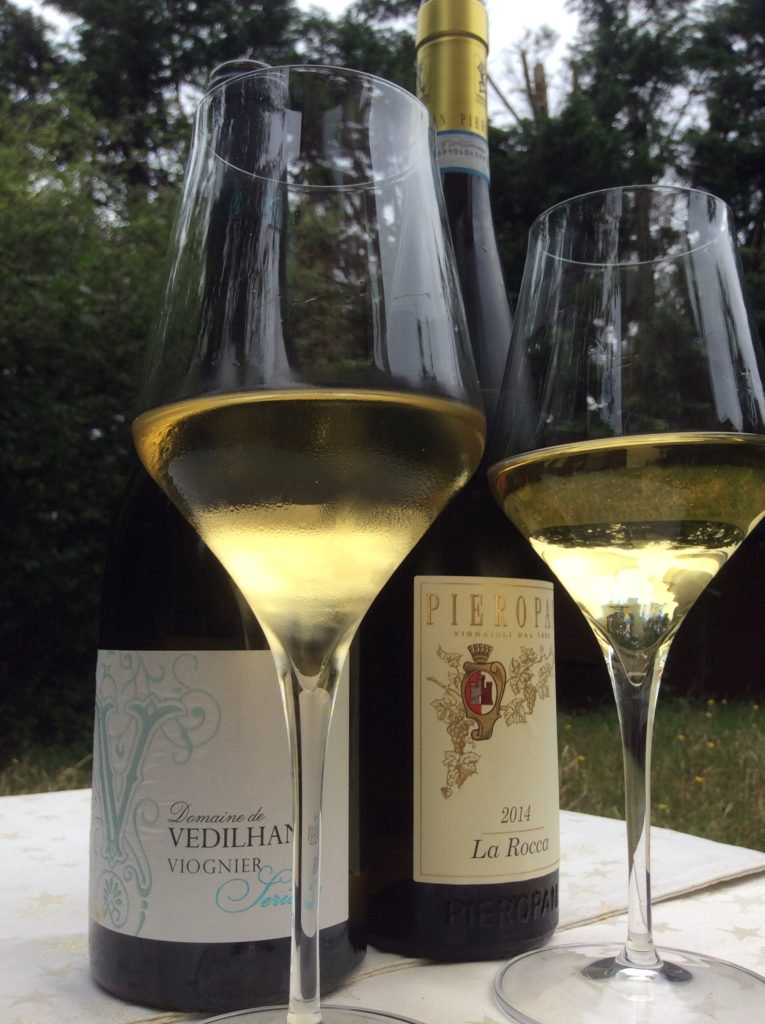 WineTrust100's tweet photo. What wine are you drinking this weekend? #FridayFeeling #WineTime #WineTrust https://t.co/paeiF5vTgy