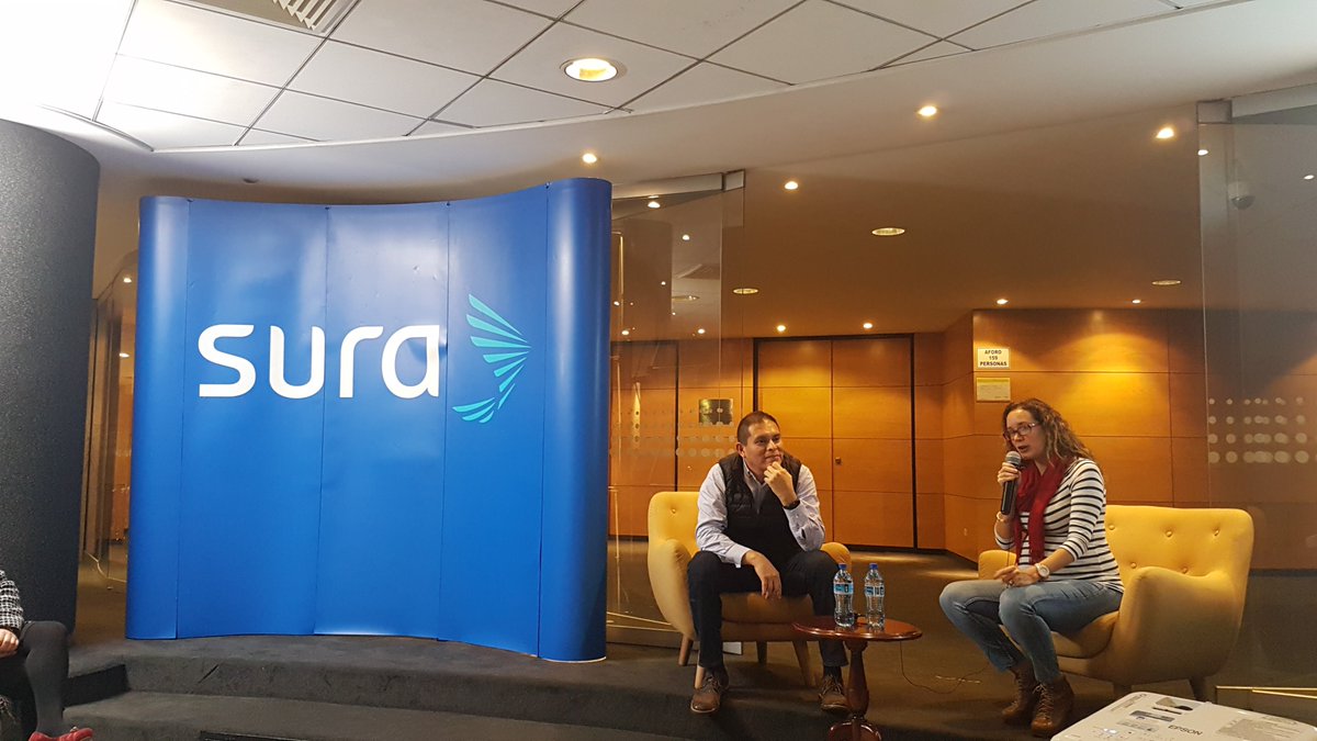 Laboratoriala's tweet photo. Nuestra Corporate Training Director, @claudia_alf, integró el panel del Sura Talks con Omar Crespo, Gerente de Innovación de Mi Banco. Claudia habló sobre Customer Centricity, que alinea la conceptualización, desarrollo y comercialización de productos y servicios de una marca. https://t.co/kIptGXl7Jc