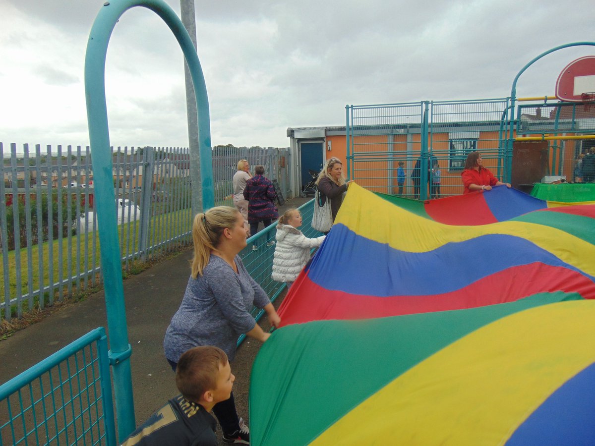 KieranPasp's tweet photo. Some Great Parent and Children Play At Our National Play Day 2018 @PASPSafeplay https://t.co/UjaTkLvYv1