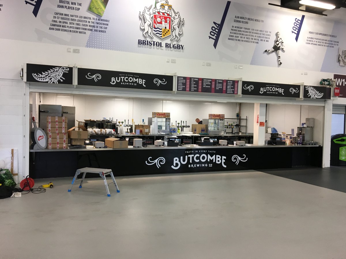 ButcombeBrewery's tweet photo. And we’re up and running here at @ashtongatestad⚽️

Our new bar the Pint and Whistle is situated in the West Stand. Supporters can come along tomorrow between 1-2pm for a FREE PINT!

Pick up a flyer on the way in and let’s start the season off with a bang🏆

#comeonyoureds https://t.co/ak9SlPRZqS