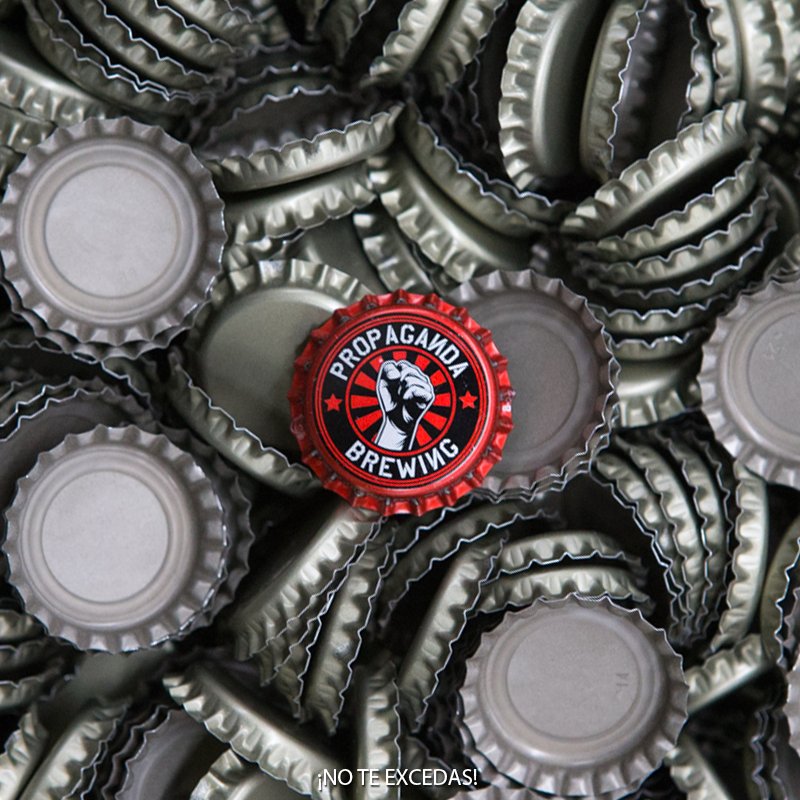 PropagandaBrews's tweet photo. Iniciamos como todas las grandes, en la cochera, y de ahí hemos ido creciendo cada vez más buscando lo mismo… Que es hacer la mejor cerveza posible
#PropagandaBrewing #CervezaArtesanal #CraftBeer https://t.co/Qj1qGVvwG9