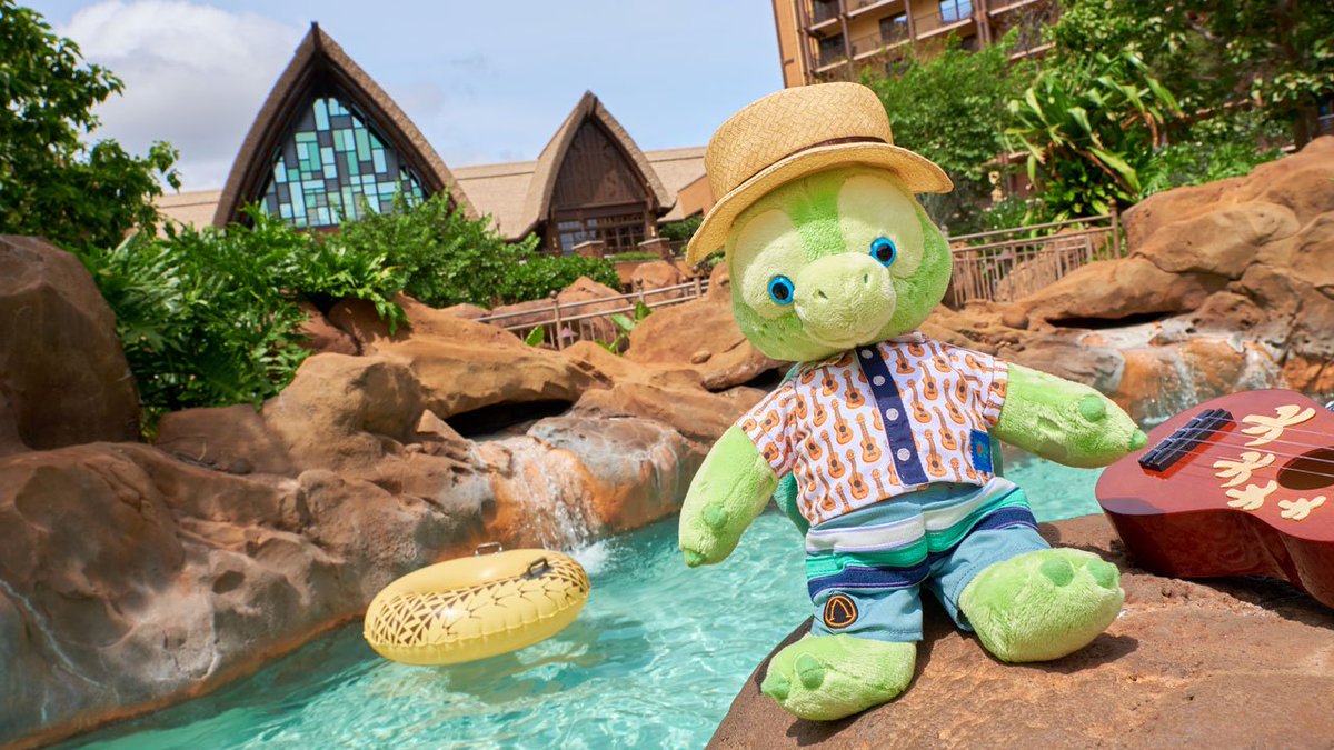 DisneyParks's tweet photo. We're celebrating the arrival of ʻOlu, Duffy’s newest friend at Aulani, A Disney Resort &amp; Spa! Enter now for a chance to win one 11” ‘Olu Costume plush: https://t.co/hpDtxjIcGH. https://t.co/eKvfETDQ76