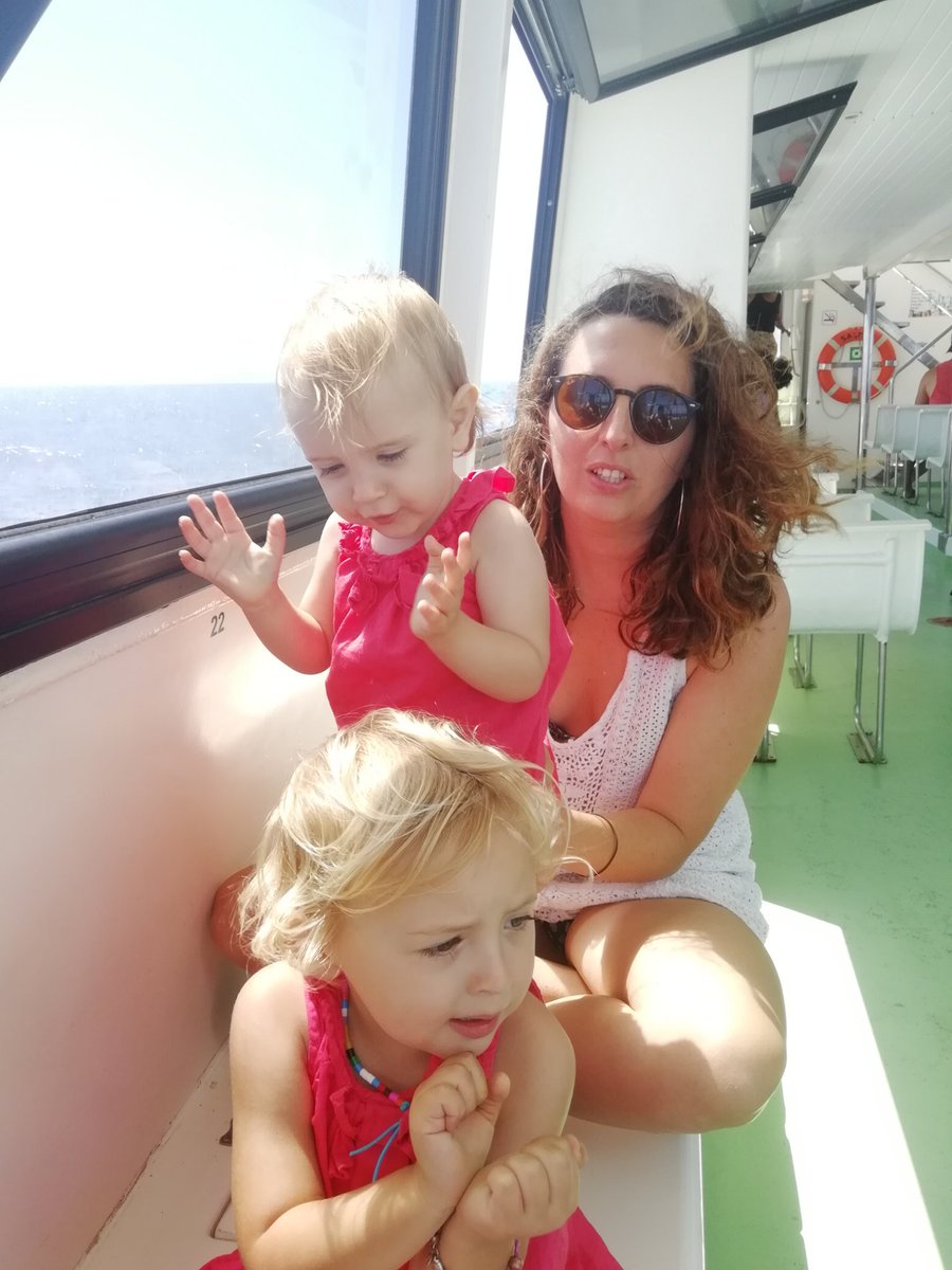 michaelsaffa's tweet photo. #myultimateswseat back from holz, had a great time.. The older kid was up all night complaining of sore knees.. Been told that growing pains?? Might not get to grind tonight as both kids are full of energy #bankrollchallange #lookingfordolphins https://t.co/5HNvaXWj23