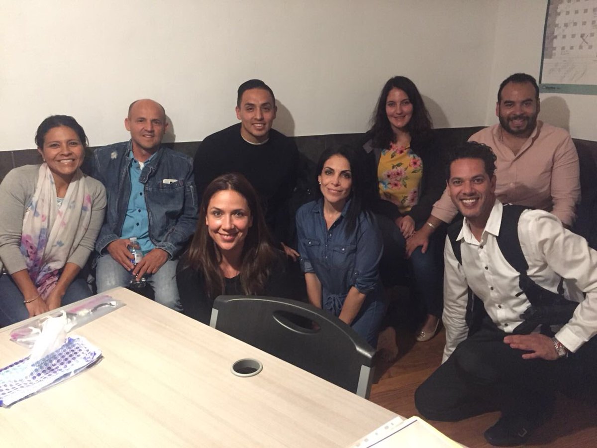 InterrogaTeatro's tweet photo. ¡Gracias a todos los que nos acompañaron ayer! @TeatroEnCorto https://t.co/TXhbXkOESF