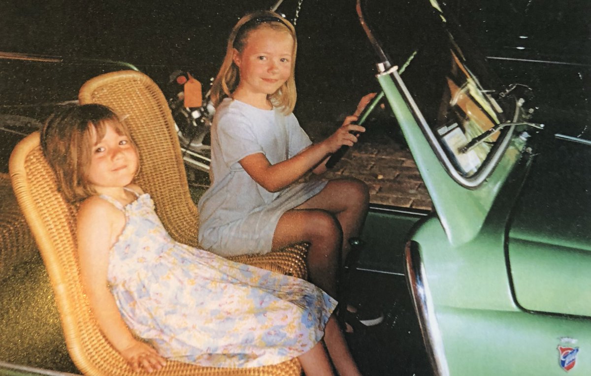 Sir_MRC's tweet photo. @RelaisMeridiana Wonderful to see this beautiful car again. We photographed Grace and Molly in it about 16 years ago. Thank you #EdmondoeAlessandraSegre we’ll visit you again some day!@Gallivanters https://t.co/oomir4Q50p