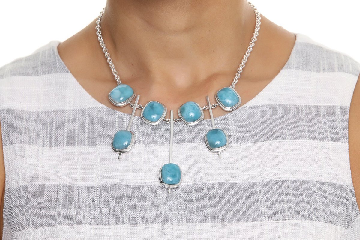 thelarimarshop's tweet photo. Oh wow, it's stylish, bold, eye-catching, dazzling, awesome; don't think twice, indulge yourself with this special piece.
https://t.co/sw35tYyXsa 

#Larimar #Atlantisstone #mystical #blue #pectolite #Barahona #DominicanRepublic #necklace #jewelry #Caribbean #newarrivals #Etsyshop https://t.co/q1fn3viotQ