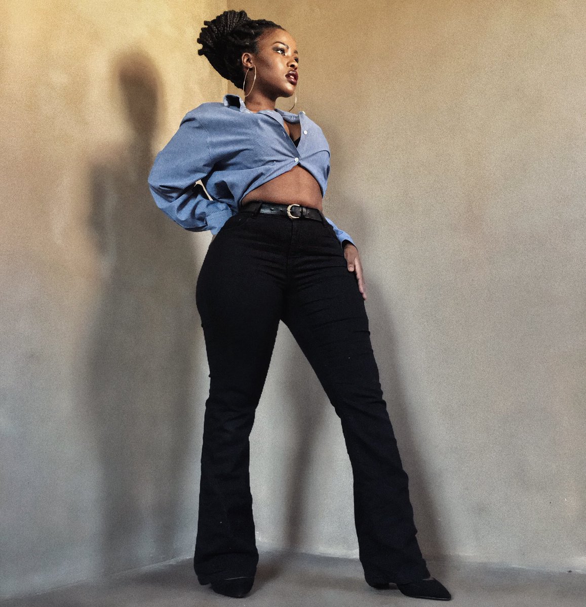 sibsmans's tweet photo. bootlegs &amp; buns https://t.co/A16bdWE8Gw
