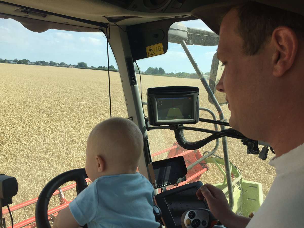 MaryBon4's tweet photo. Busy combining season for Henry !No messing about combine driver at 6 months! #claas #lexion770 #combinedriver #2018harvest @jkwilliams966 https://t.co/4IZDgQHQF8