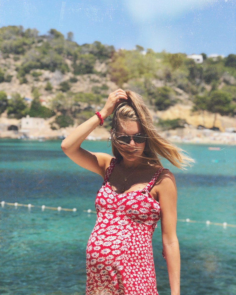 Hattie West tweet media