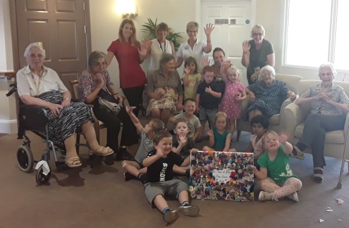 GreenTreeCt's tweet image. It's #summerholidays which means last week was our final week with the wonderful children from Chestnut Nursery.  We've enjoyed lots of fun, games, and laughter together this year and look forward to meeting a new group of children in September @ExeterEYFS