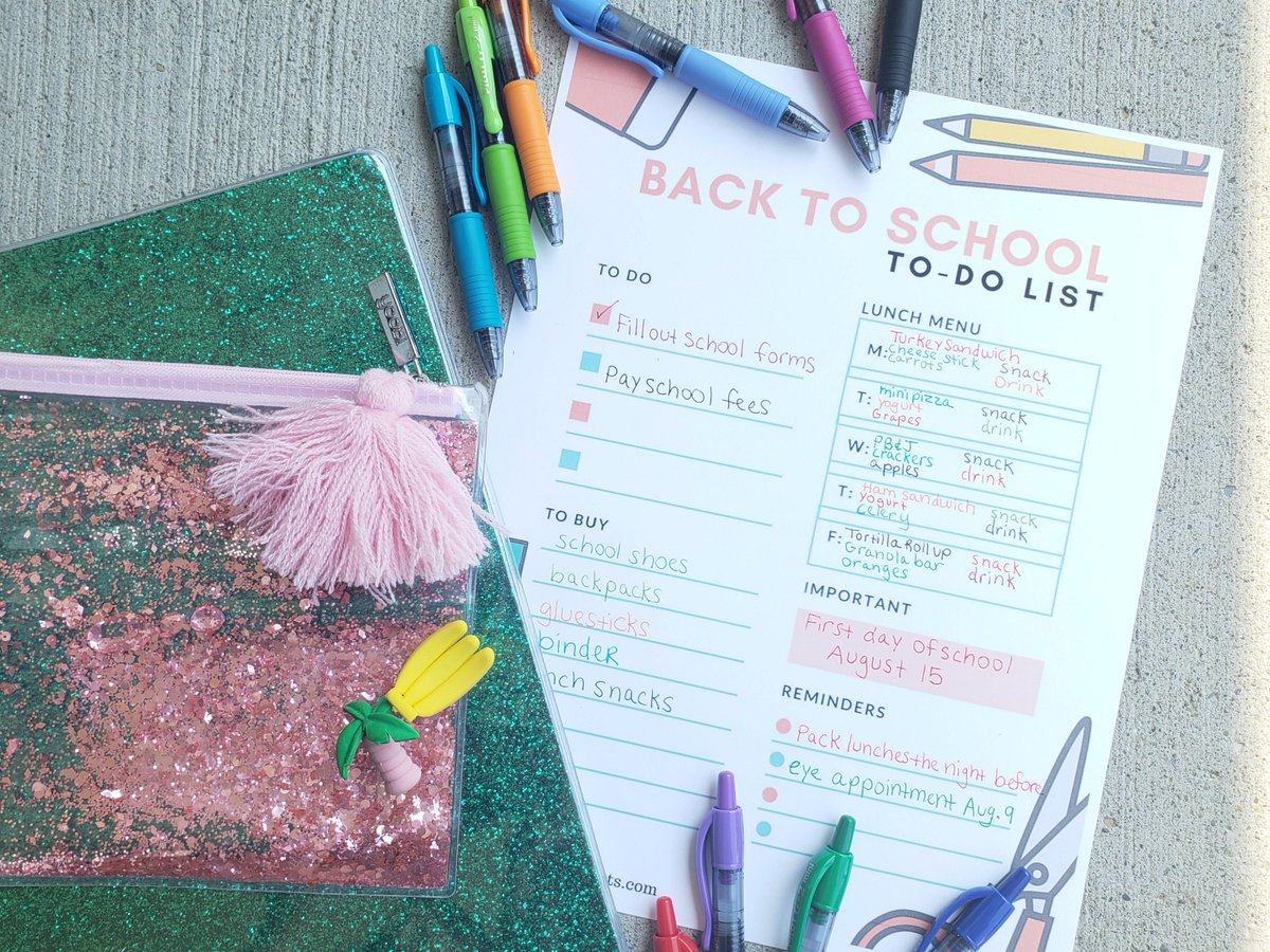 EvrydayShortcut's tweet image. Add a pop of color to your Back to School Printable To-Do List using G2® Pens by Pilot Pen found @Target Get the free printable on the blog: everydayshortcuts.com/back-to-school… #PowerToThePen #PilotYourLife AD