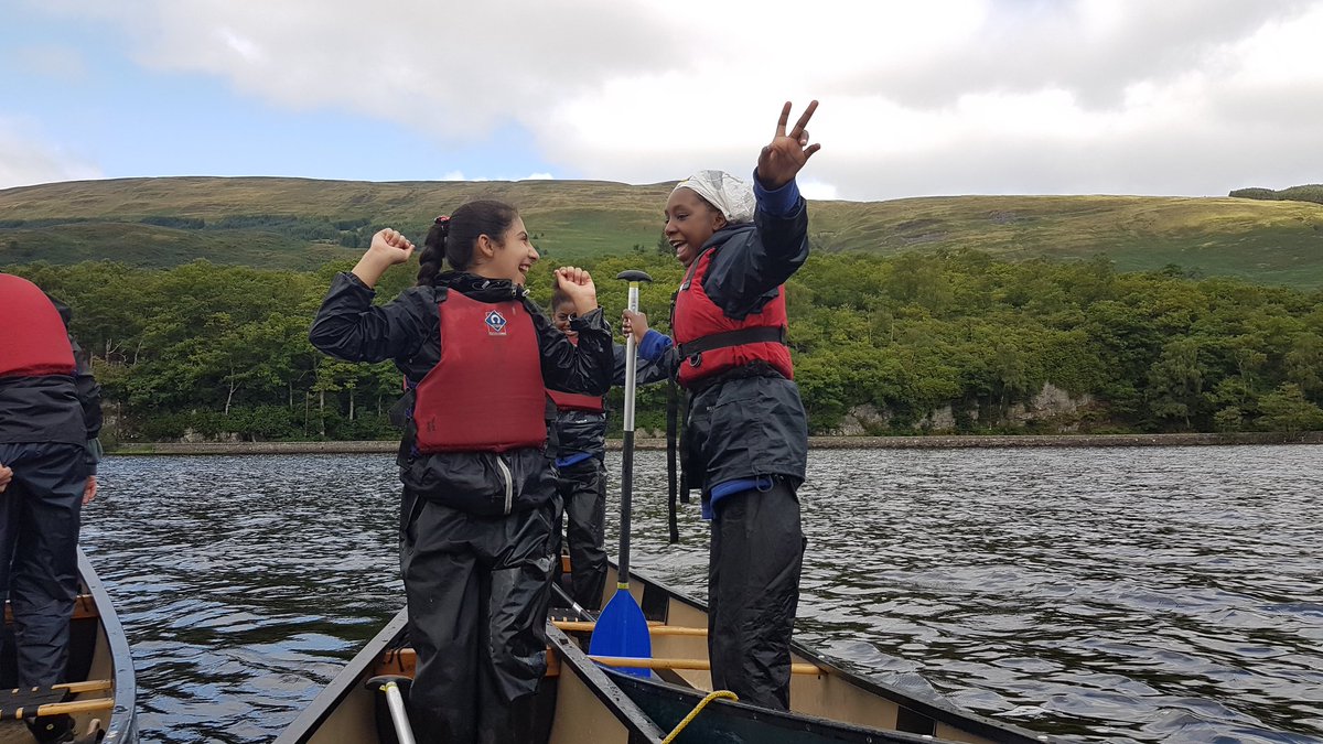 LINKESGLA's tweet photo. Great day out on the water, canoeing on Loch Ard with @metrooutdoors #linkessummer2018 @BBCCiN @VAF_Gla_Connect #HoFoP https://t.co/U9HRec2tZ4