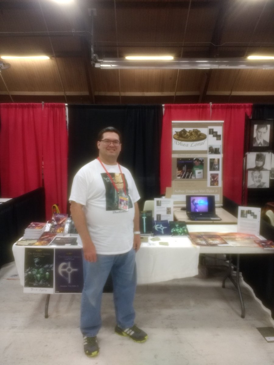 ThaminDheaLoral's tweet photo. My blog review on attending the recent Chapel Con in Minn to sell my books. Includes a little discussion on conventions in general from the perspective of an indie author.
#chapelcon #indieauthor #books #conventions
https://t.co/0ntPmM9KO3 https://t.co/T72AA2T6c6