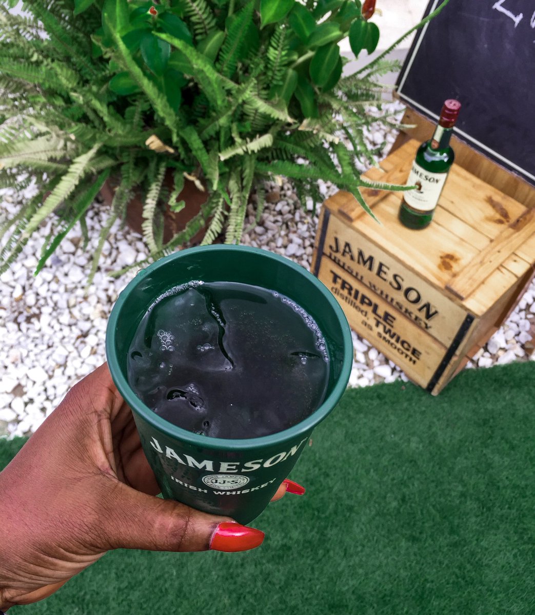 bytonye's tweet photo. I know I’m late but cheers 🥂 to a lovely month filled with everything we need to be thankful for and a beautiful chilled weekend.
.
What are you thankful for?
.
#bytonye #jamesonngr #youbelongnow #thankfulforlife #cheerstoanewmonth https://t.co/cwMLsqy32P