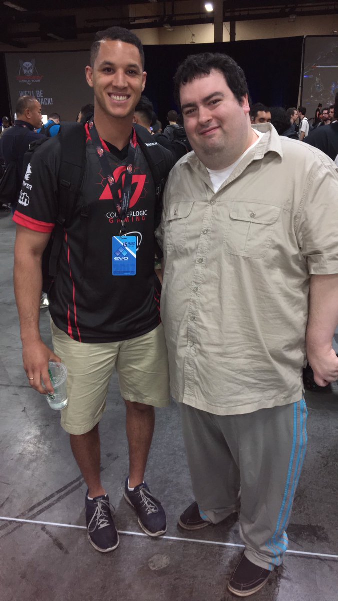 DrMudkingFGC's tweet photo. Don’t be afraid to say hello to your favorite players this weekend. They are always really cool. Make #EVO2018 a time to remember. Wish I was there this year but good luck to everyone! @thisislijoe @Floejisan @JWonggg @HappyStupendous #FightingGamesAreSoGreat https://t.co/t6WCjdYlth