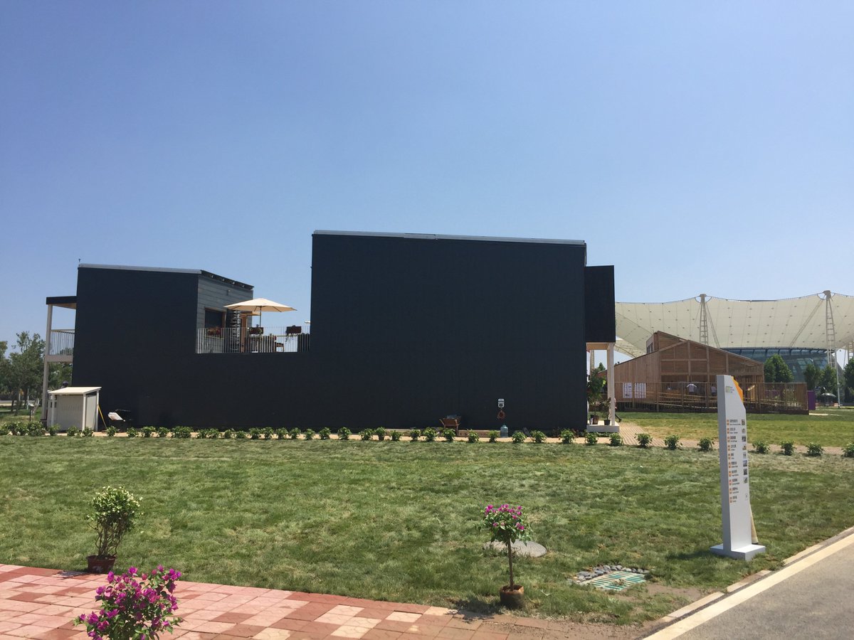 JFrancoisLepine's tweet photo. Inauguration, aujourd'hui, 3 août, du concours international Solar Decathlon 2018, à Dezhou en Chine. Le Québec et le Canada sont représentés par Équipe Montréal et leur projet unique de maison urbaine éco-énergétique. Bravo aux Universités Mc Gill et Concordia. https://t.co/eh1zBzkJd3