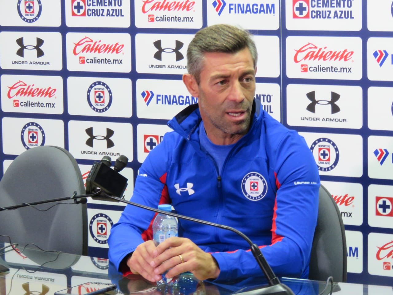 Carlos Córdova on Twitter "Caixinha " El poder adquisitivo te permite