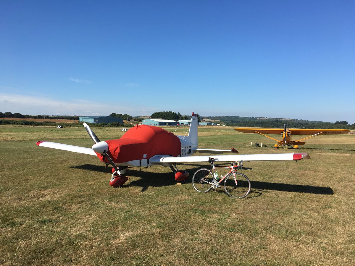 GAFlyingUK's tweet photo. 1st time to @SandownAirport today. Loaded the bike into the #AA5A and rode to the beach. Back in #redhill now and going to see #topgun at the #openair  #cinema at #gatwickaviationmuseum A great #aviation day! #avgeek #papis #papiscc #papispilotclothing #ppl https://t.co/p2lTZHzKHM