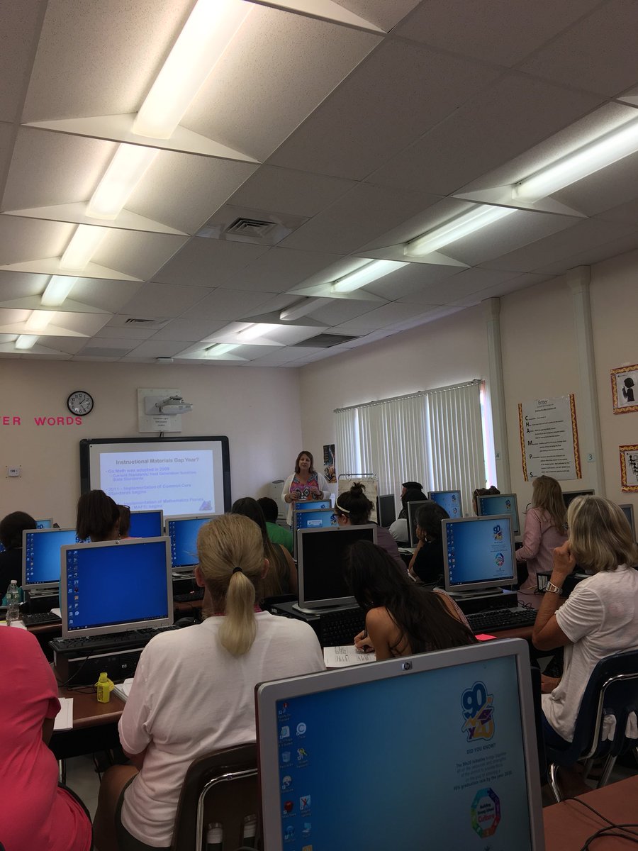 MilesHCPS's tweet photo. @fritz_shelley leading teachers through Mathematics PD!  The best Math Coach + the best staff = a great year!!! https://t.co/iP32AvqQ95