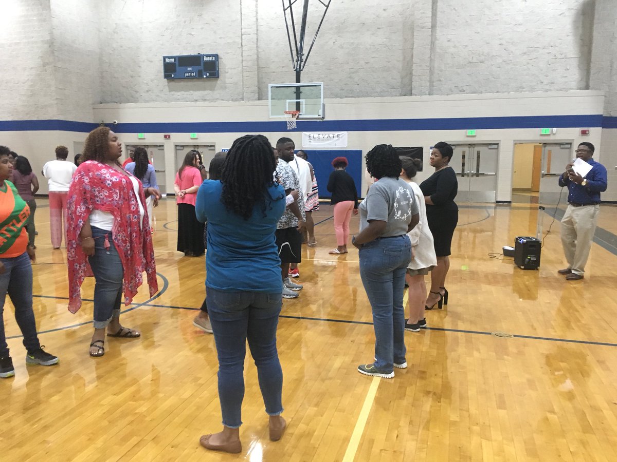 WestlawnTCS's tweet photo. Getting to know each other is key to success. Having a better understanding of each other, helps us to better accomplish our goals. Team building at WMS was so much fun!!! #headedUP @TCSBoardofEd @MikeDaria @tidecam @ezigbo_ @ESPNupe https://t.co/KDicjeslGs