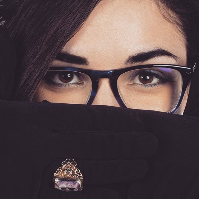 marantonn's tweet photo. Remember me? Still Shady. 😏😈
.
.
.
#tbt #fashiongrinch #brunette #shorthairdontcare #shorthairstyles #cropped #rockinarock #nofingerprints #fancy #gloves #onceuponatime #unrecognizable ? #selfie #instapast https://t.co/cpMcBjO0MV https://t.co/XxJjoV6ELc