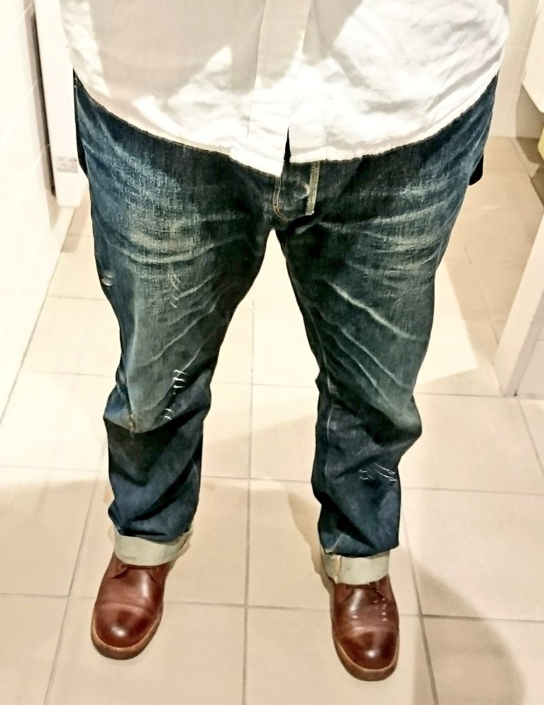 CyamupeiRed16's tweet image. #このタグを見た人はお気に入りのデニムを貼り付ける
このタグやりませんか？
先陣を行って私が貼ります