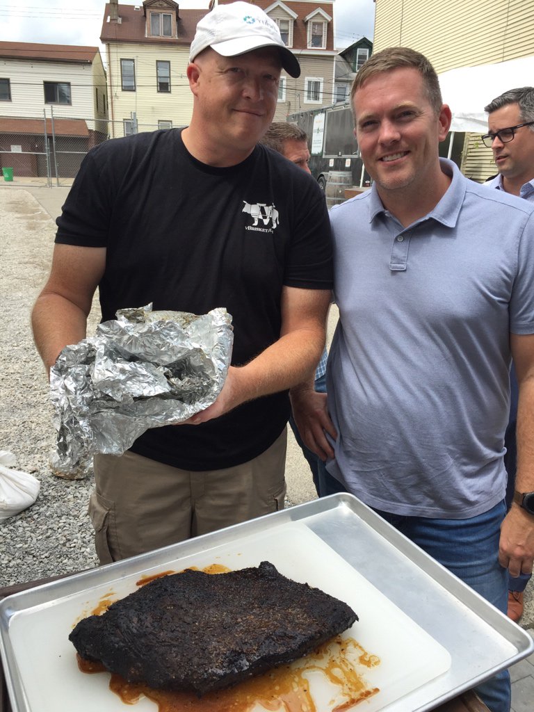 vbrisket's tweet photo. An official #vBrisket welcome to @btkrausen from @penlem166 https://t.co/aRMb4PVb9b