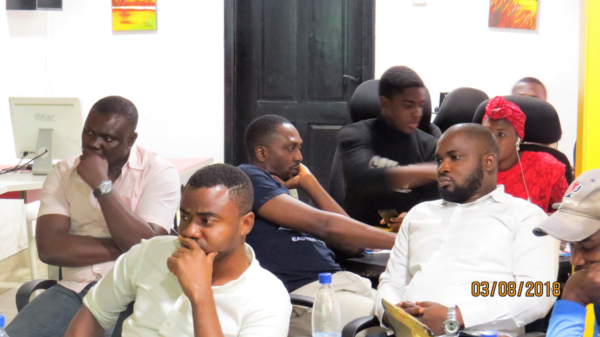 workcentralng's tweet photo. Meeting up is how people become more human. We have Learn, Share and get connected @Deltaque_ng #Blockchainmeetup 2018 https://t.co/Pyil5fU3VZ