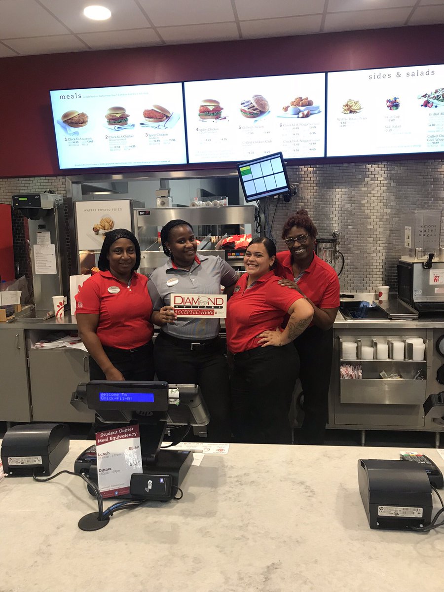 TUddollars's tweet photo. 💎 �� #VendorOfTheWeek is @ChickfilA in the student center! These ladies make the best spicy chicken sandwiches on the planet! 😋 https://t.co/NLaSAPU1kk