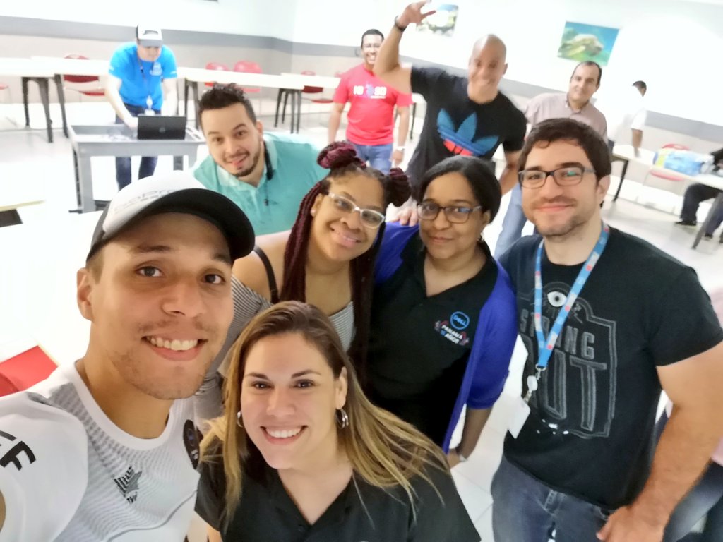 manuLrios's tweet photo. Our warrior "ALANA" did an awesome participation in the "Russian Challenge" ๐ฝ๏ธ
๐คณ#Dellfie ๐ธ๐ฒ
#IronTech18 at @DellPanama ๐ต๐ฆ๐๐ช๐ป
#Iwork4Dell #LifeAtDell
#DellPanama15 #DellBassadors https://t.co/8ytsTlXe9p